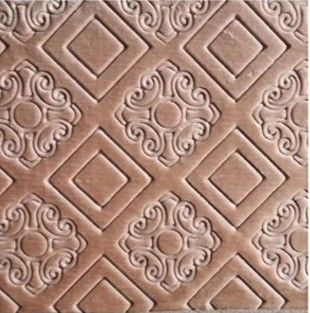 Automatische Sponge-Laminated Teppich-Embossing-Maschine mit Schneiden 2 in 1 einfach zu bedienen