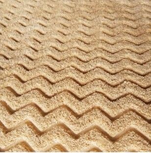 Automatische Schaumfolie-Laminat-Teppich-Produktionslinie mit Schneid- und Prägelfunktion