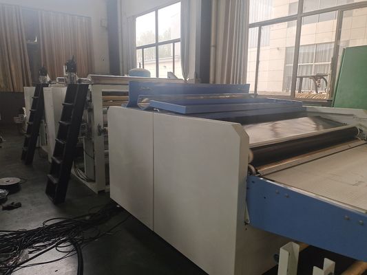 Elektrisch angetriebene Aluminium-Honeyball-Paneel-Verbundmaschine für Stoffherstellungsanlagen
